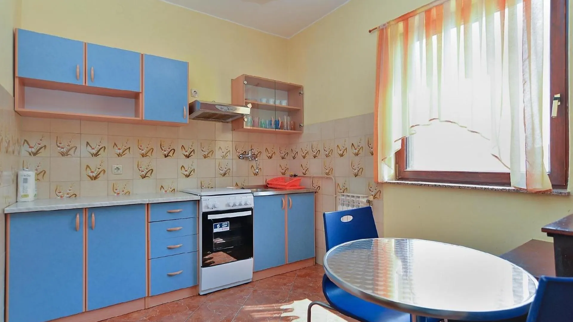 Ferienwohnung Fuer 6 Personen Ca 100 Qm In Liznjan, Istrien Suedkueste Von Istrien Lägenhet